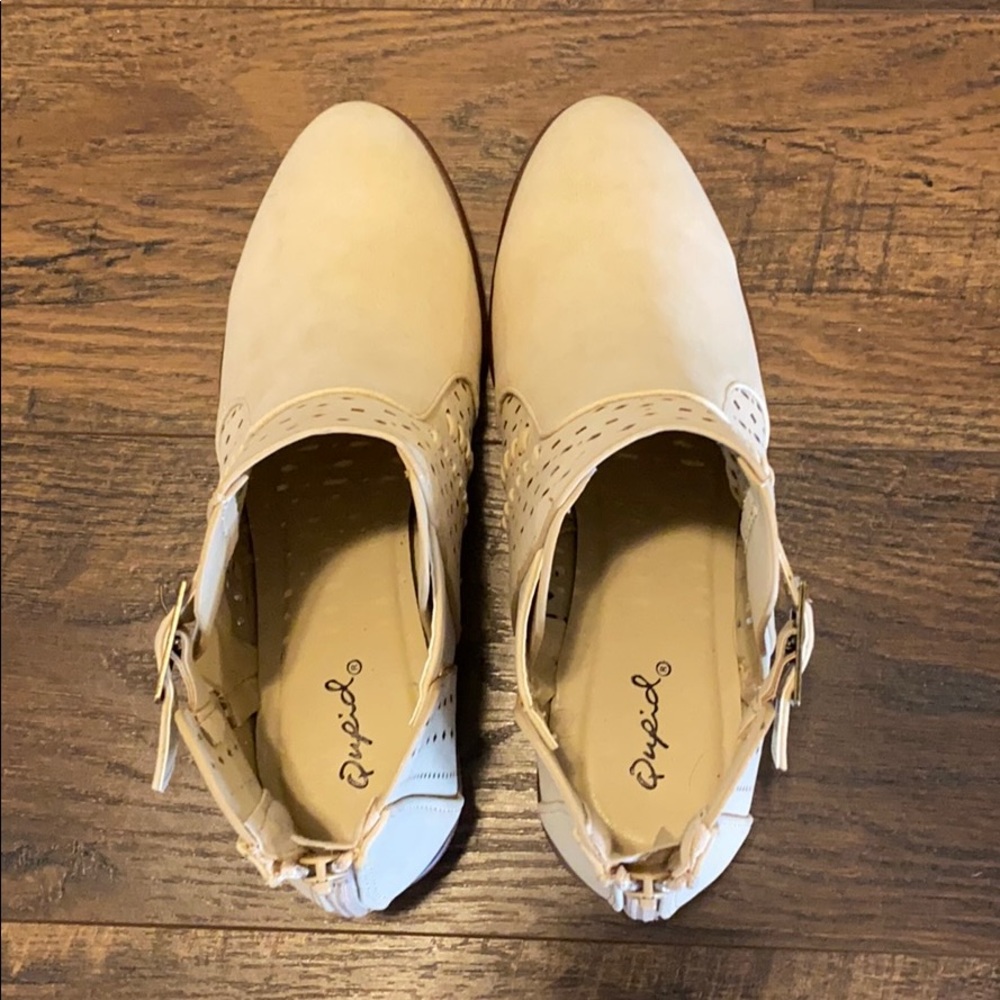 Booties - Picture 3 of 4